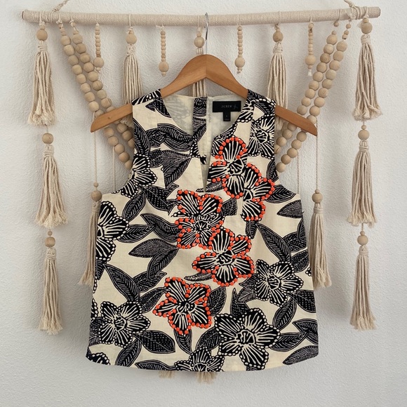 J. Crew Tops - J. Crew beaded sleeveless top embellished structured tank spring vacation size 2